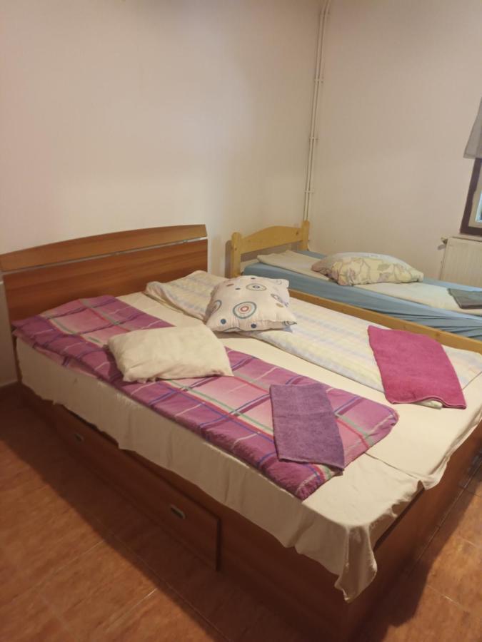 Antonia Hotel Бъйле Тушнад Екстериор снимка